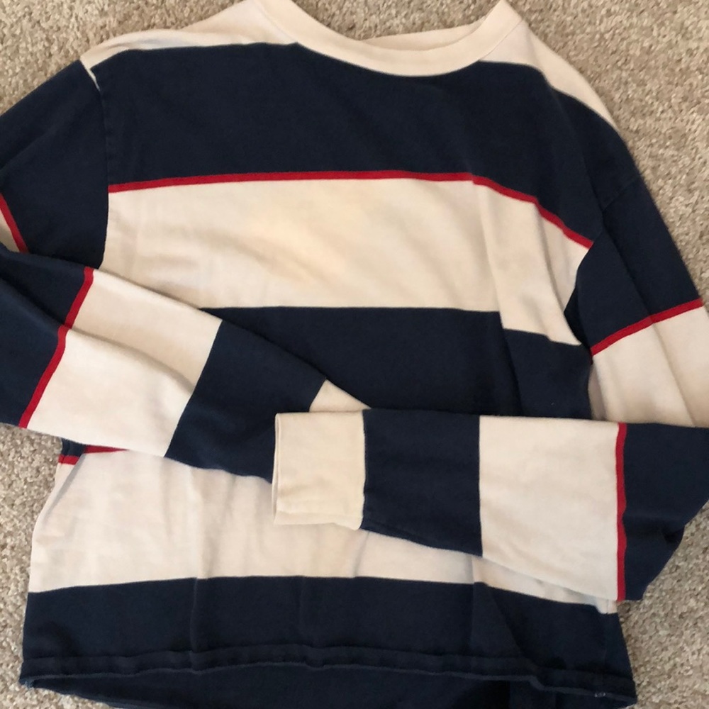 Brandy Melville long sleeved shirt